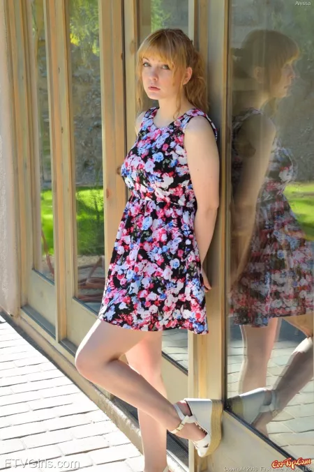 Летнее чувственное фото в природе